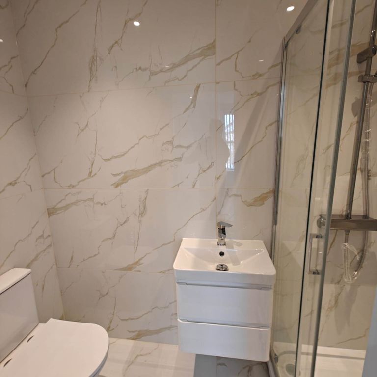 Property photo 3 of 3