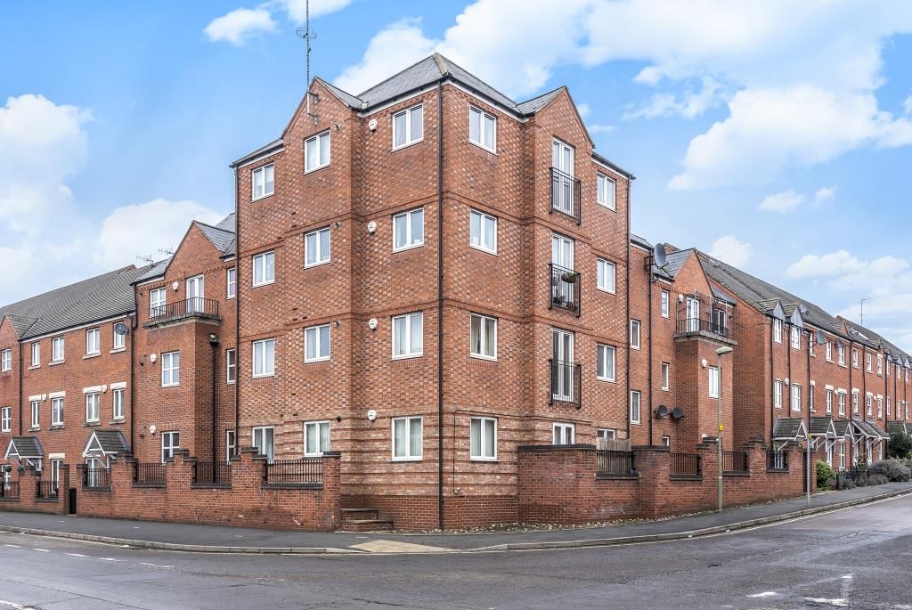 Property photo 3 of 14 Front Exterior