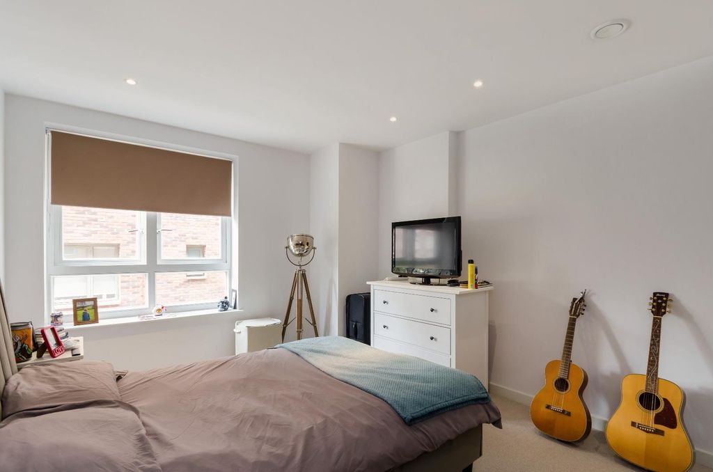 Property photo 3 of 10 0 General