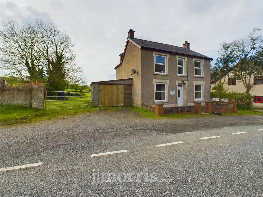 Property photo 1 of 34 Cam03686G0-Pr0048-Still039.Jpg