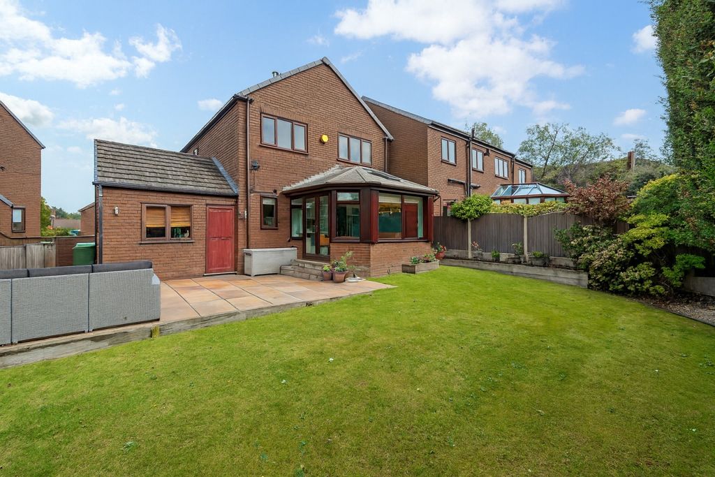 Property photo 1 of 50 4315802