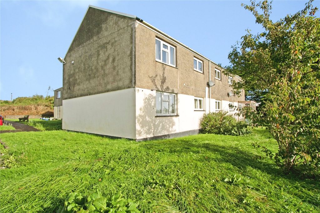 Property photo 1 of 14 Outside