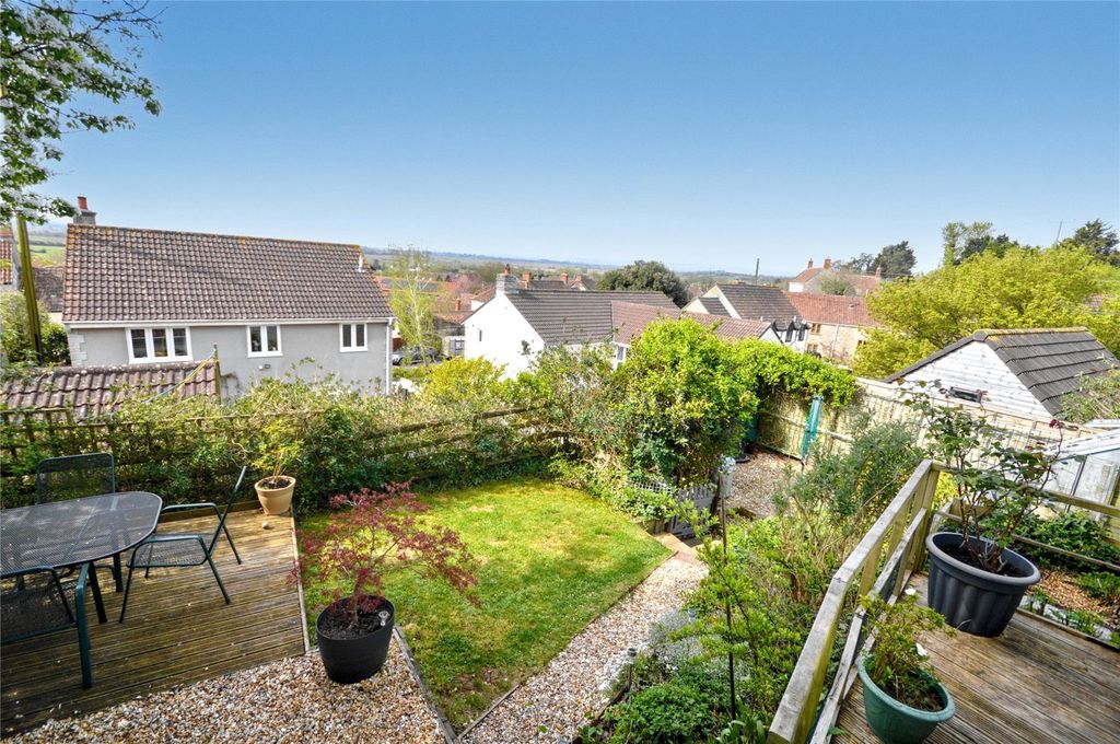 Property photo 1 of 22 Garden &amp; View