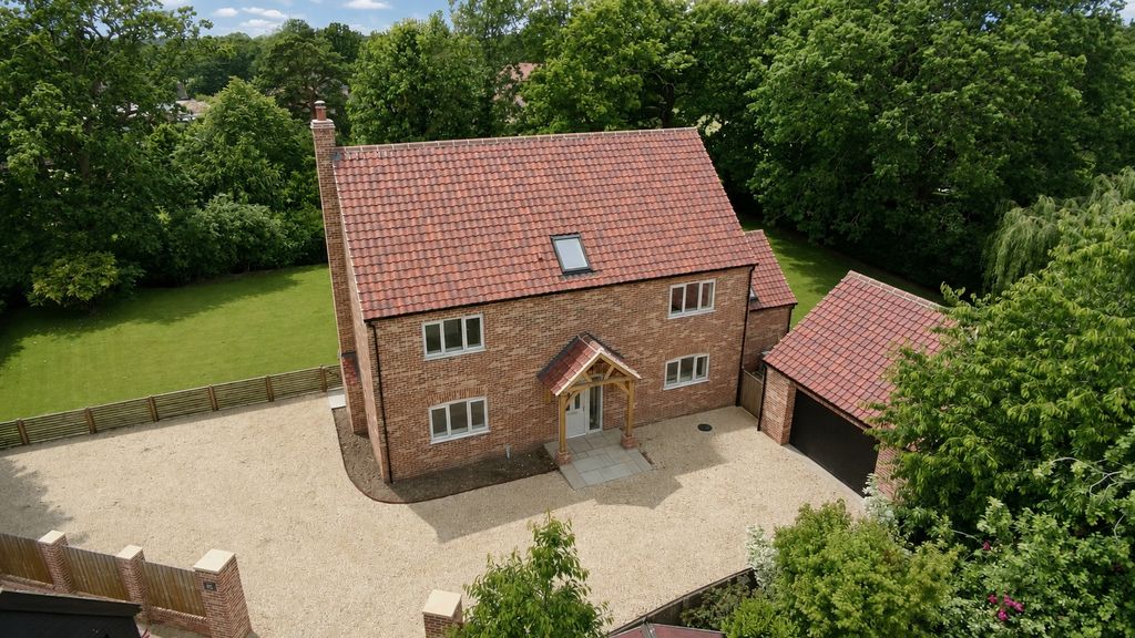 Property photo 1 of 39 3885291