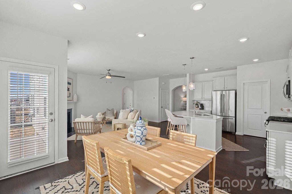 Property photo 1 of 2 <Alttext/>