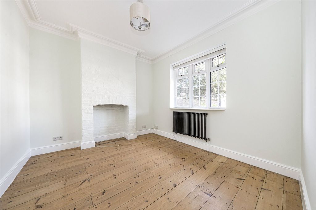 Property photo 3 of 18 Picture No. 26