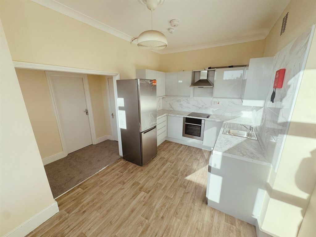 Property photo 2 of 5 2E8B1A29-4985-428d-892A-34E650473Eb1.Jpg