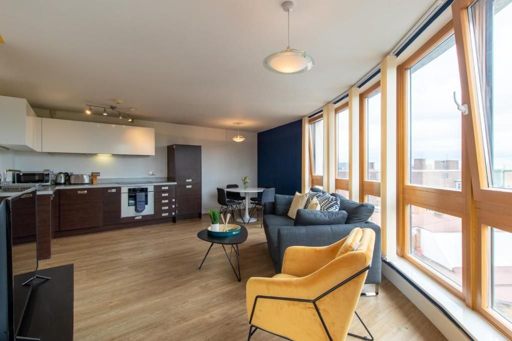 Property photo 3 of 12 Living Area