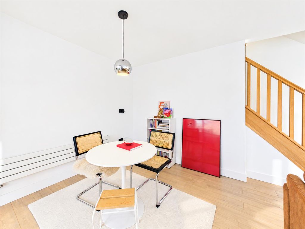 Property photo 3 of 17 38B7Ae01-Ddb8-4095-9487-4E0418Fee106.Png