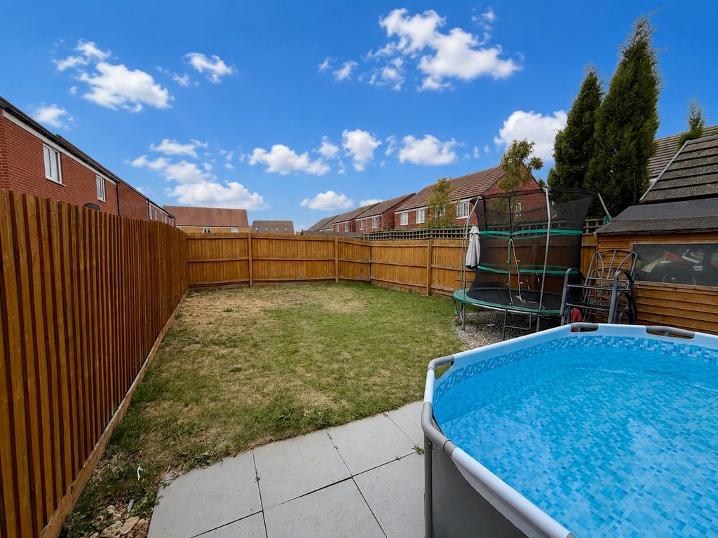 Property photo 2 of 3