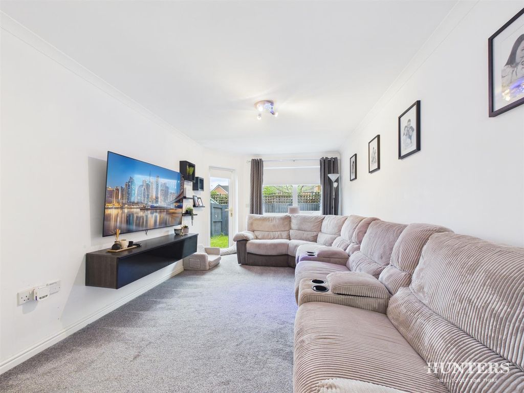 Property photo 2 of 16 Cce841Eaad0c4Feda9Fb8658697F4130_100_Cam05287G0-Pr