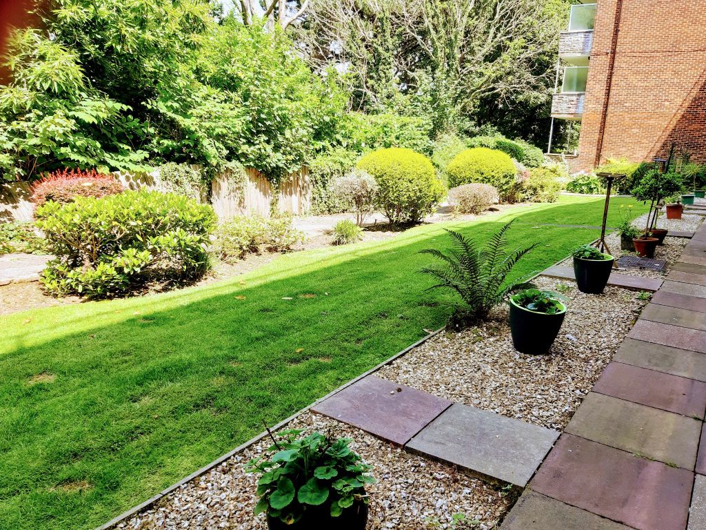 Property photo 2 of 14