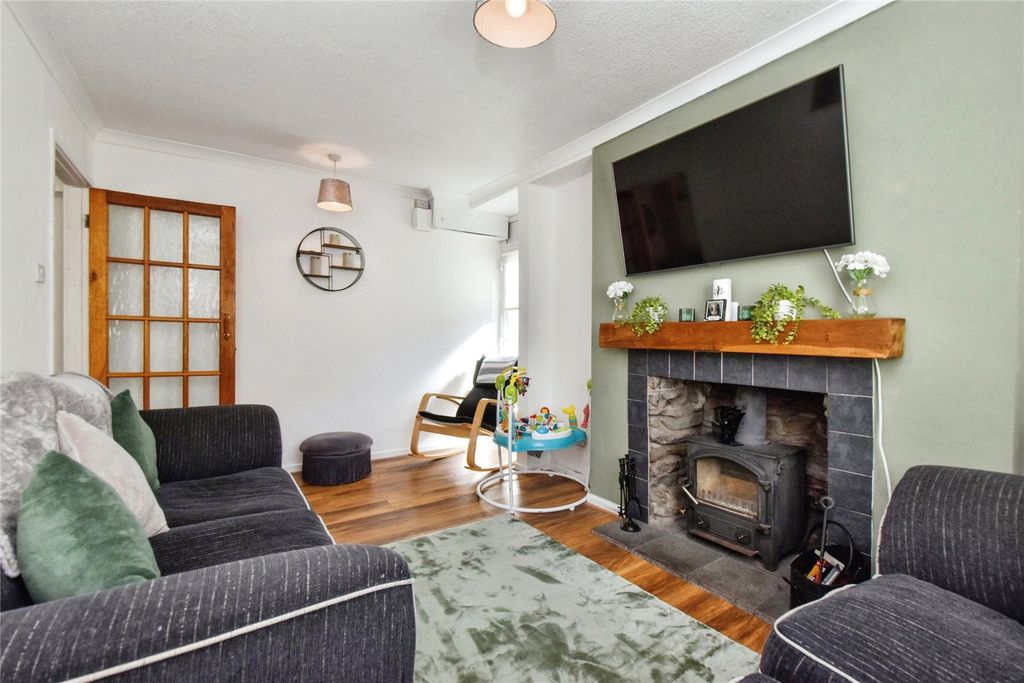 Property photo 2 of 17 Picture No. 05