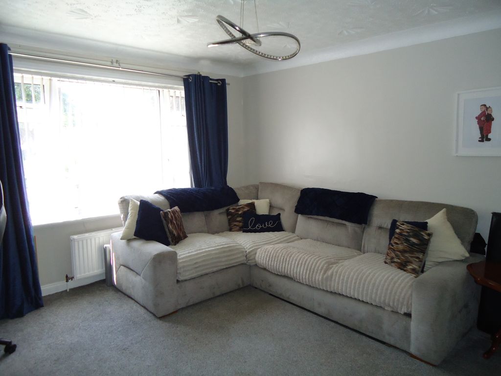 Property photo 3 of 22 Dsc02481