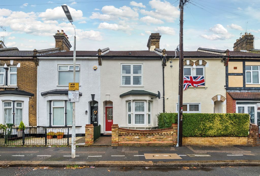 Property photo 1 of 12 1364847-18-68F6c9...