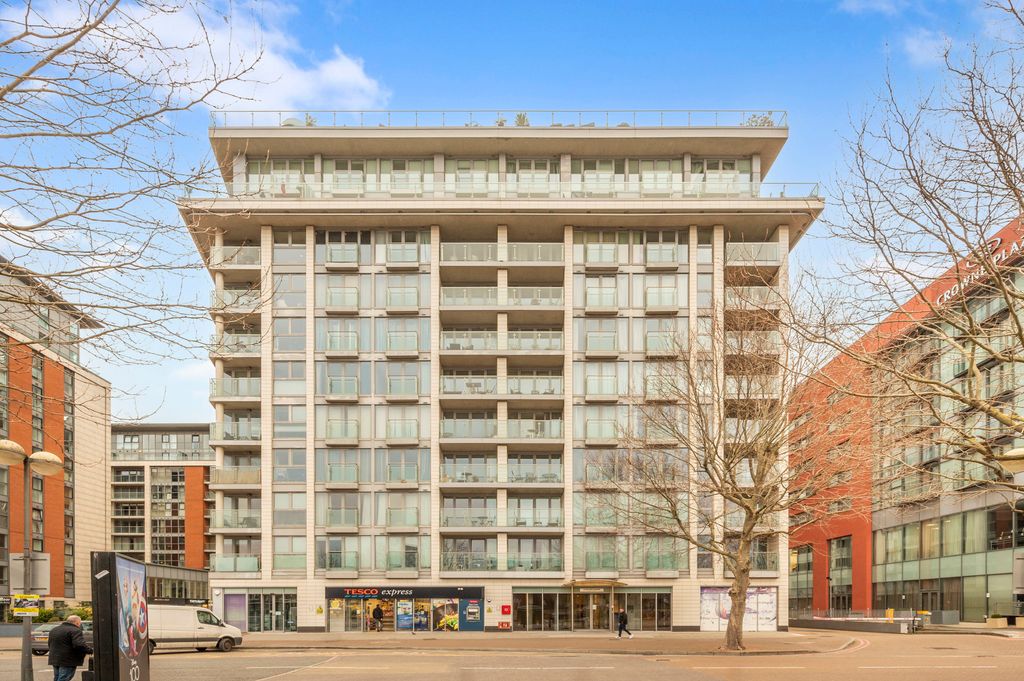 Property photo 2 of 15