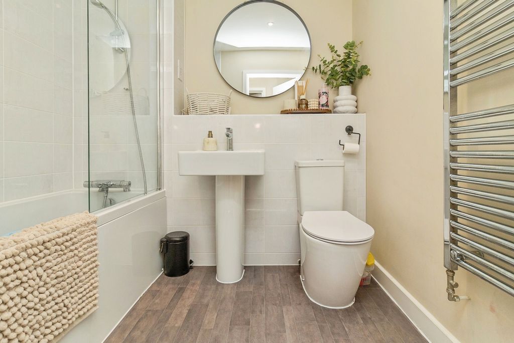 Property photo 3 of 19 Pbox-Img.Jpg