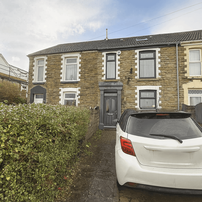 Property photo 2 of 12 Gallery