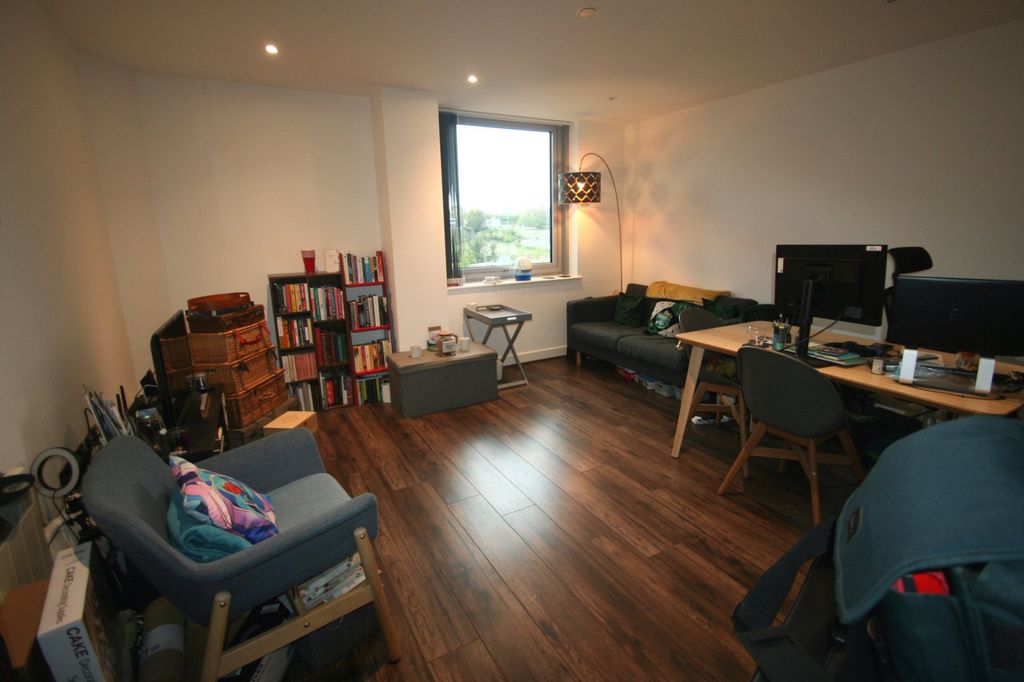 Property photo 2 of 4 Picture No. 08