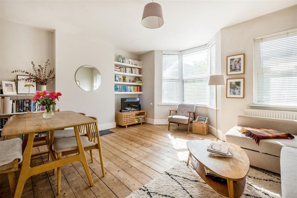 Property photo 2 of 18 21A New England Road-7.Jpg