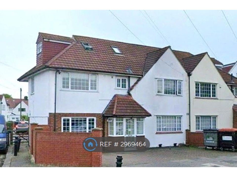 Property photo 1 of 27