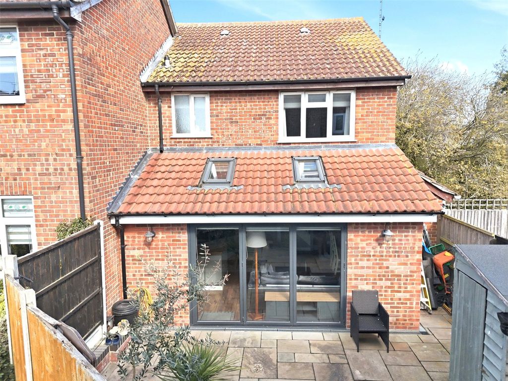 Property photo 1 of 14 Picture No. 05