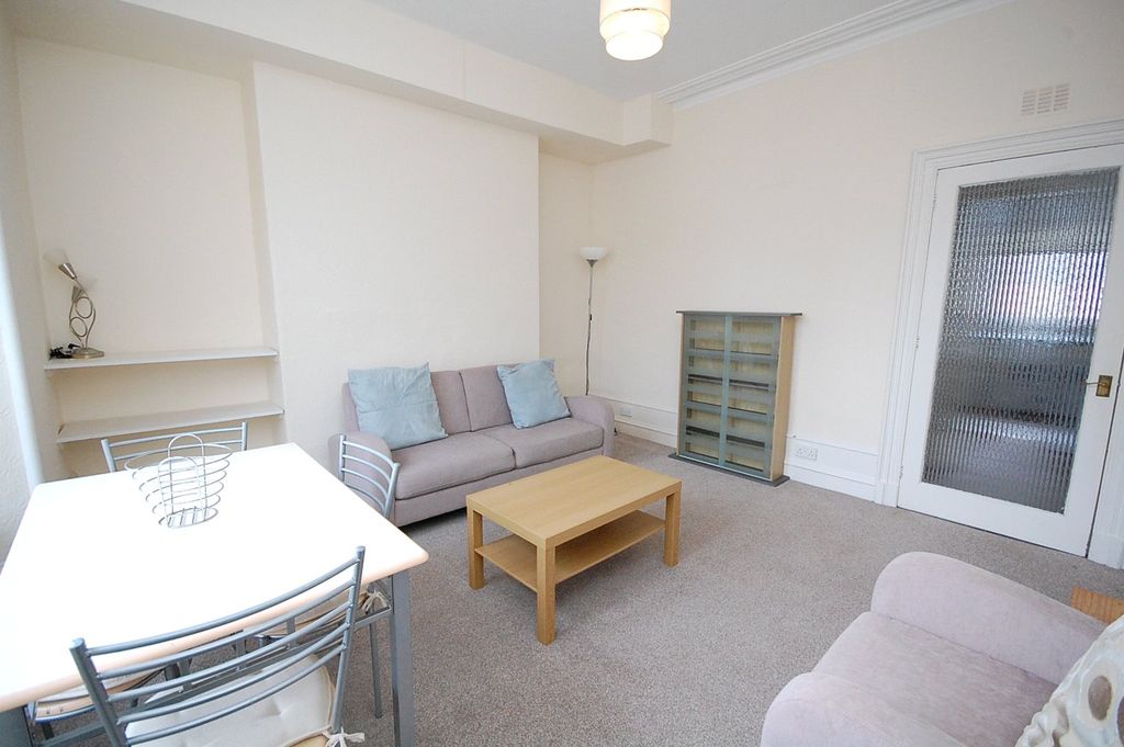 Property photo 3 of 11 Photo 3