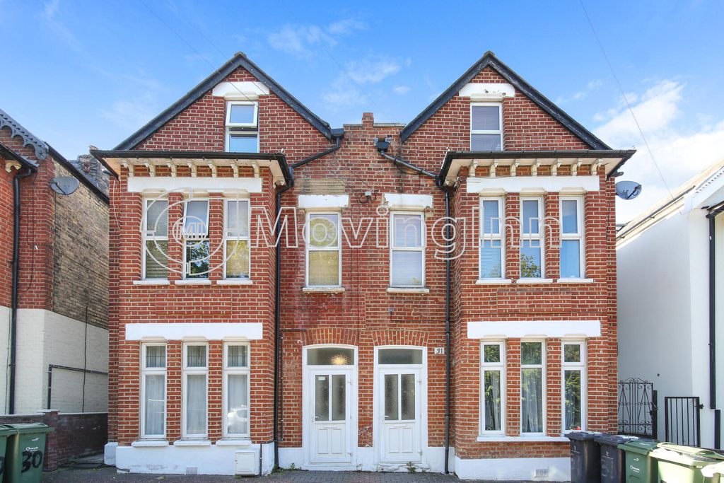 Property photo 1 of 8 Front (Exterior)