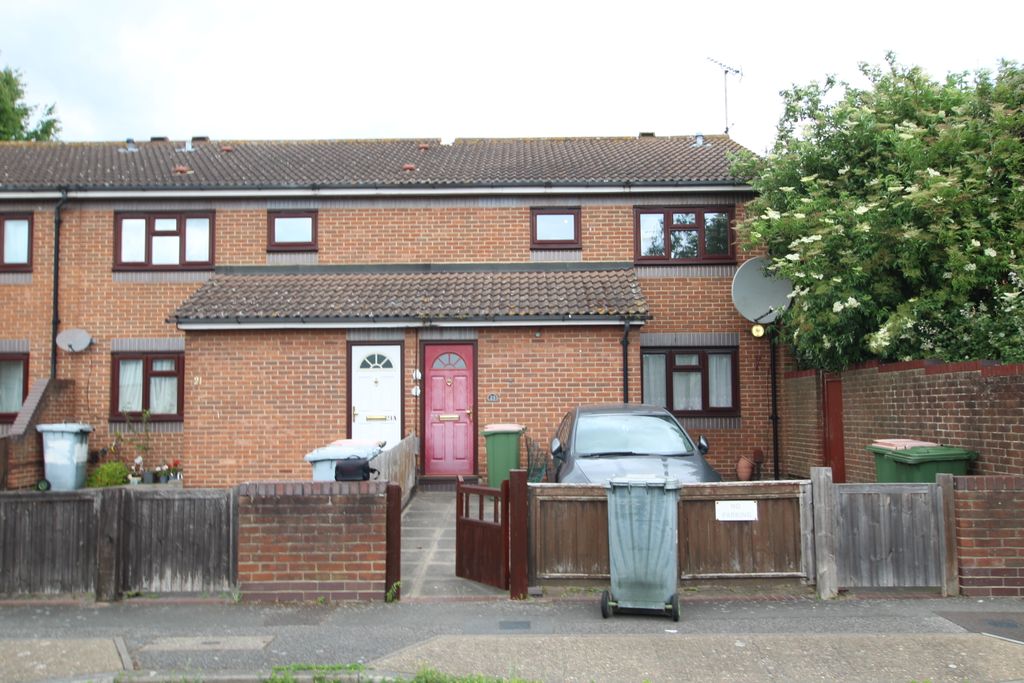 Property photo 1 of 18