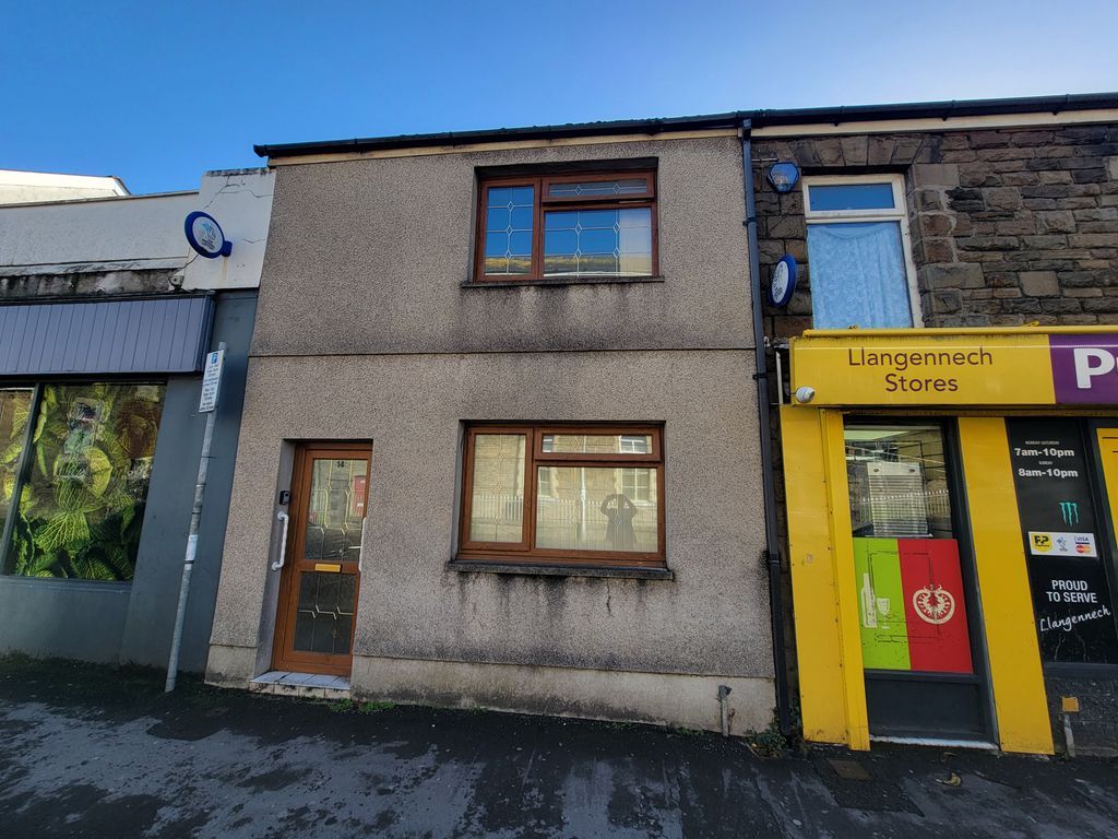 Property photo 1 of 22