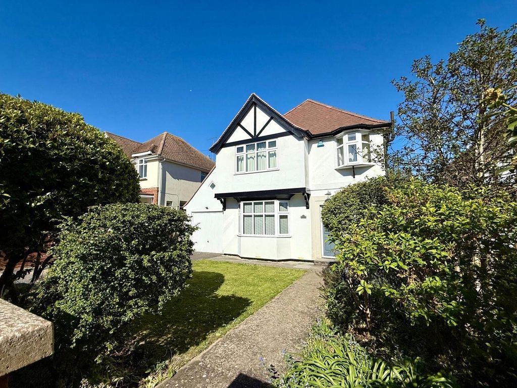 Property photo 3 of 24 Picture No. 28