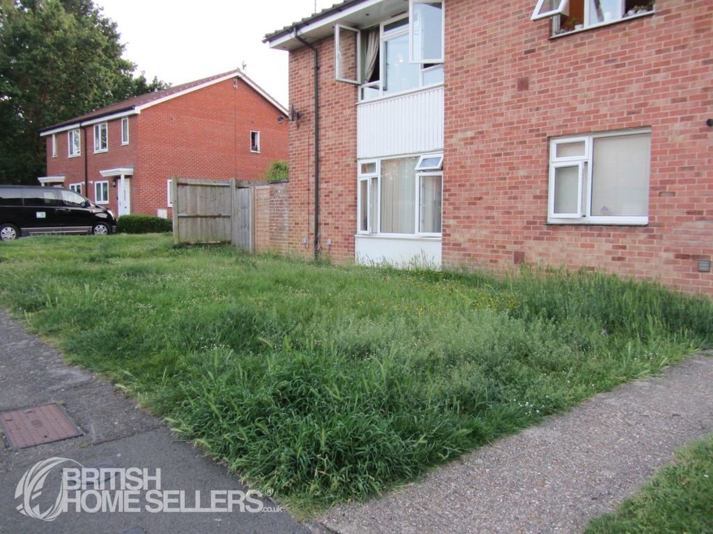 Property photo 2 of 25 Picture No. 49