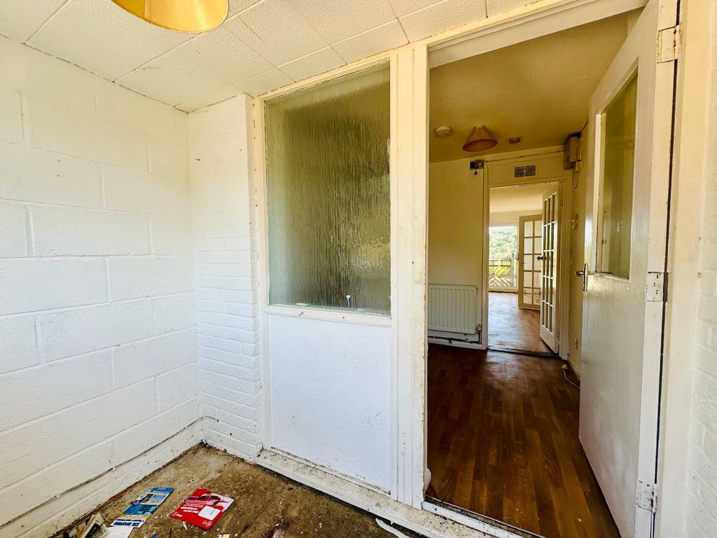 Property photo 2 of 17 Img_4607