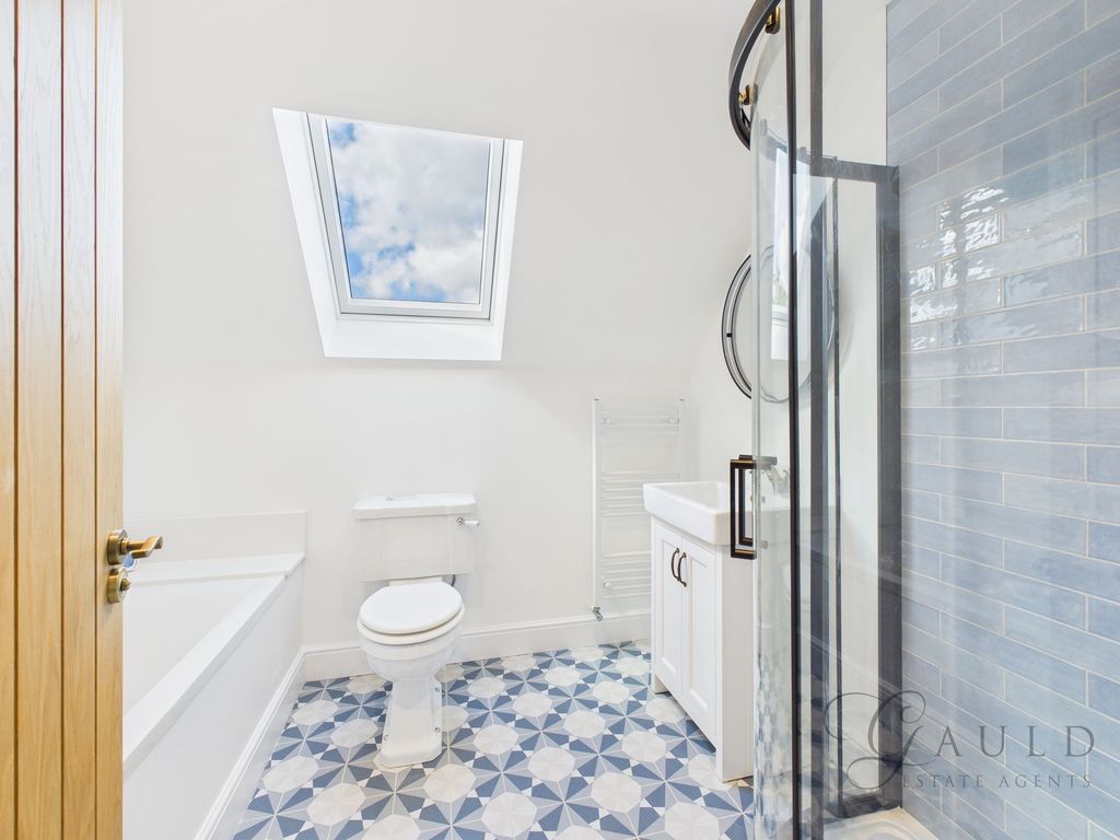 Property photo 2 of 43 Bathroom