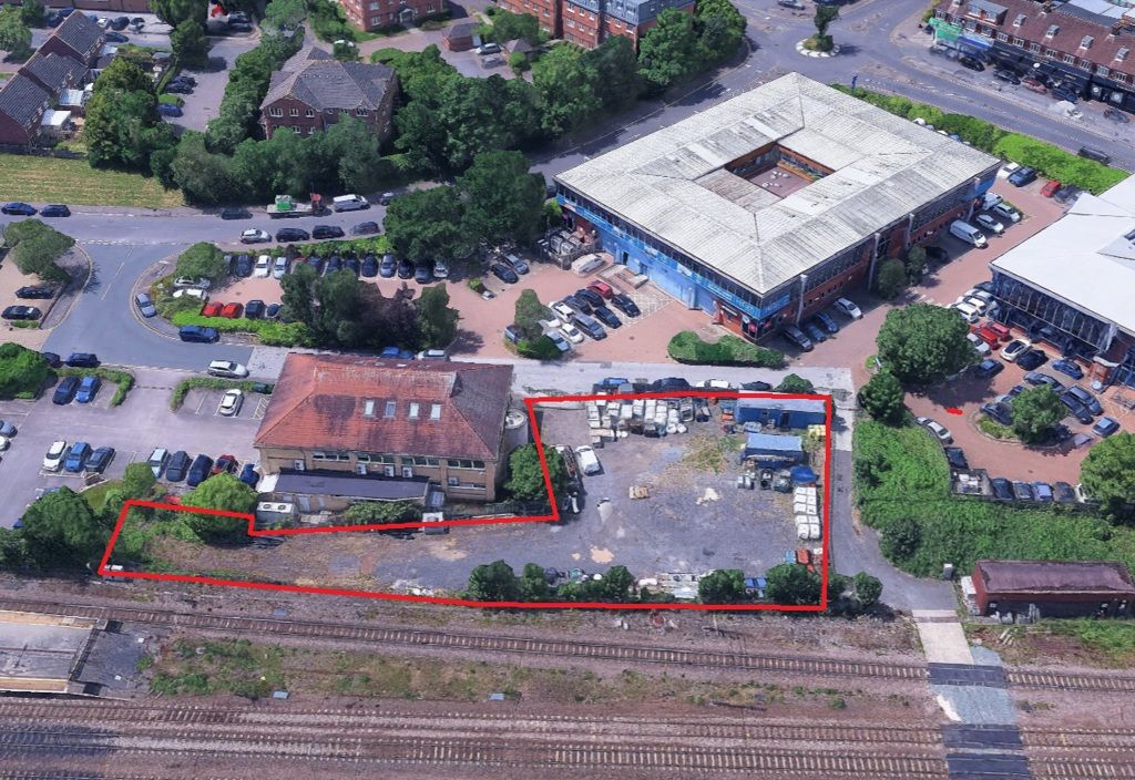 Property photo 1 of 10 Photo 10