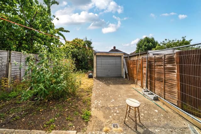 Property photo 3 of 4 Garden
