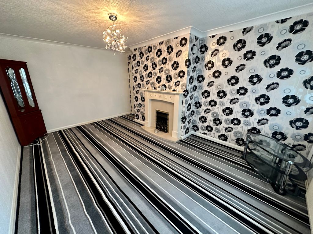 Property photo 2 of 15 Img_8877