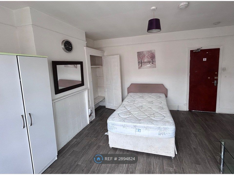Property photo 2 of 3