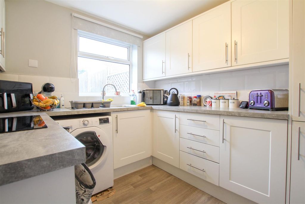 Property photo 2 of 14 Img_7389.Jpg