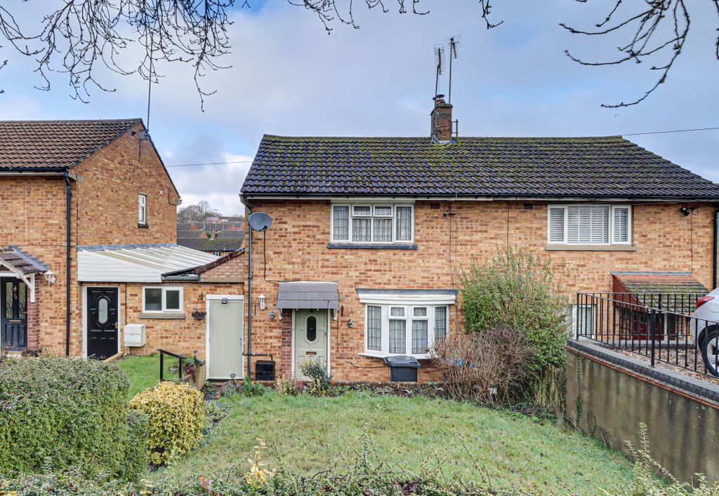 Property photo 1 of 12 Front