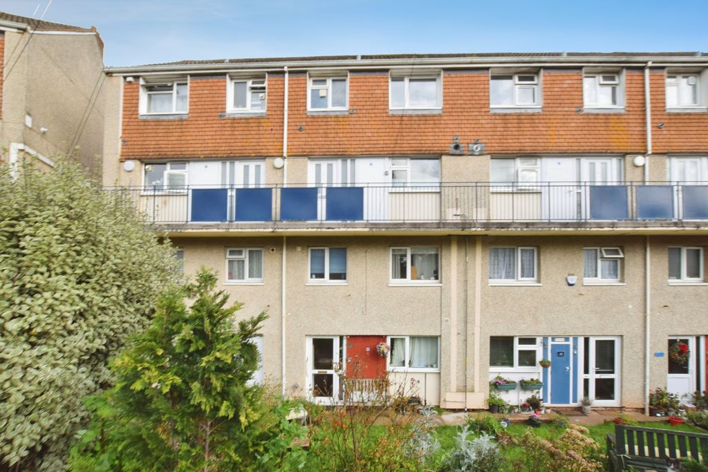 Property photo 1 of 8 5E5F1864-Dsc_0571_Edited 20Barley 20Mount 20Front