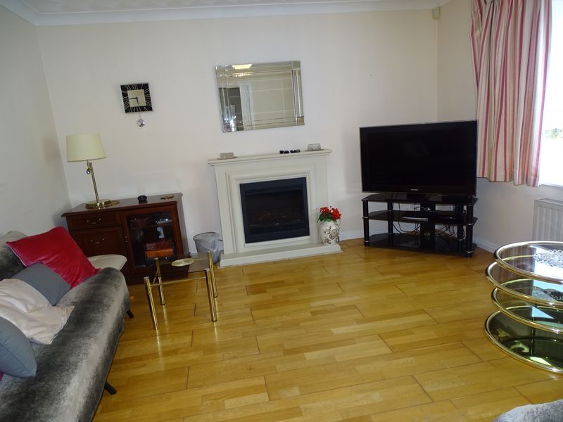 Property photo 2 of 9 Photo 1