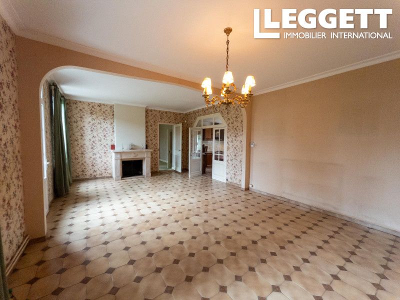 Property photo 2 of 10