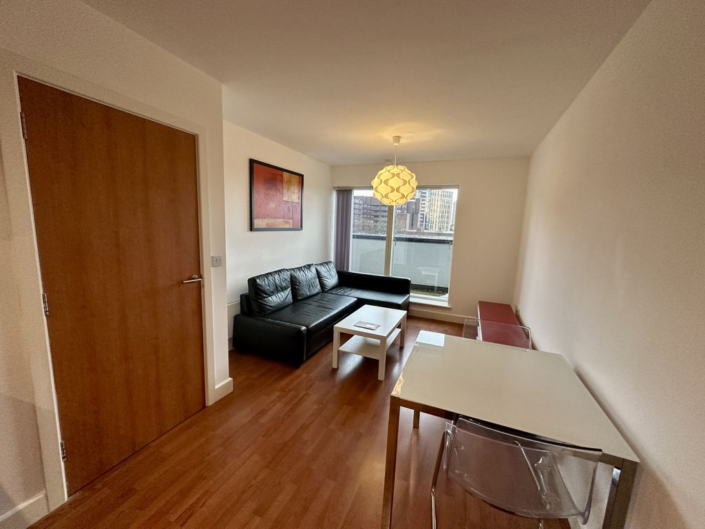 Property photo 3 of 9 Gallery