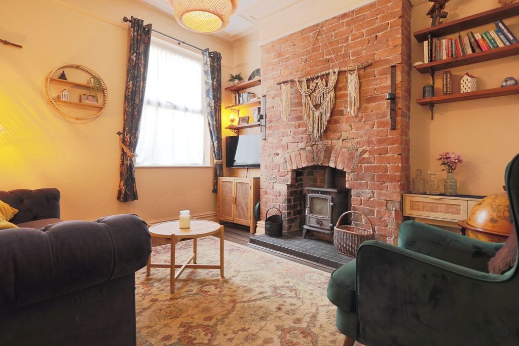 Property photo 3 of 26 42652210