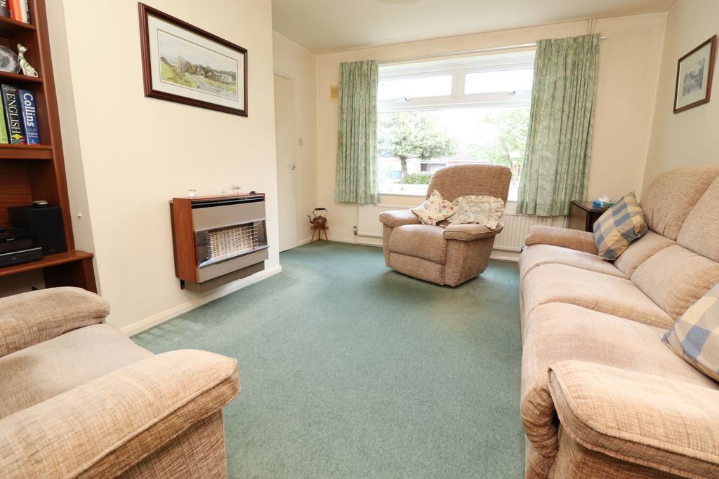 Property photo 3 of 9