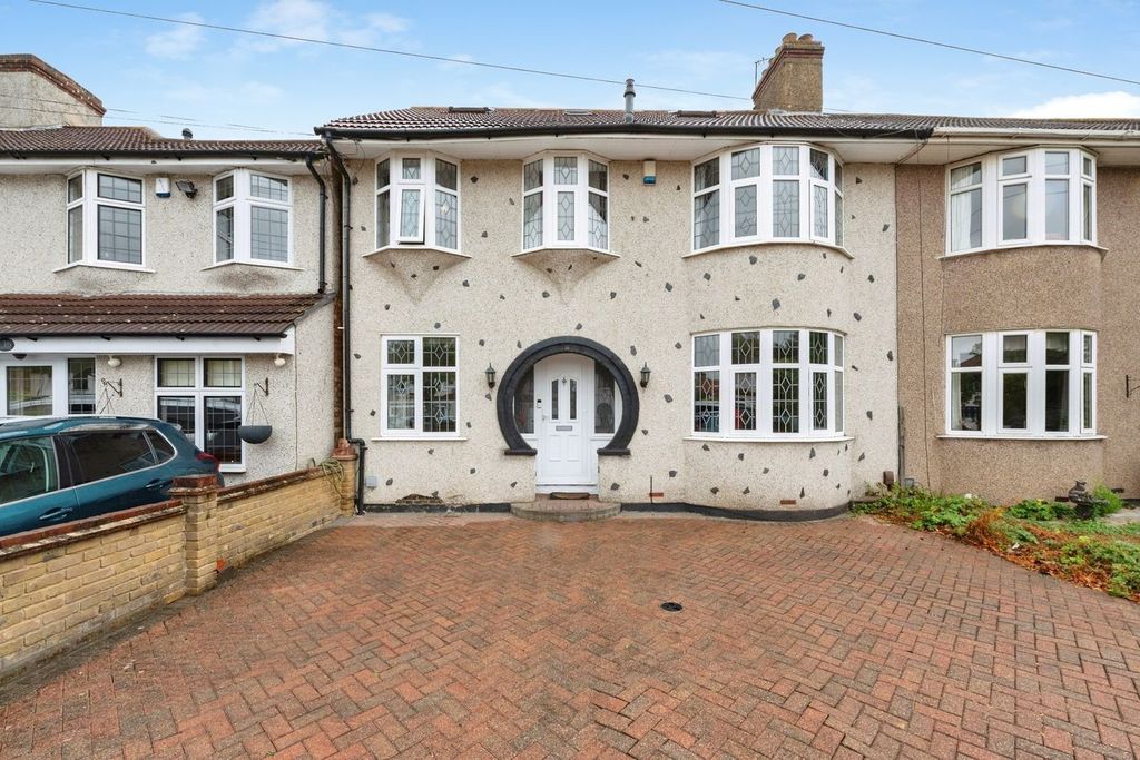 Property photo 1 of 20