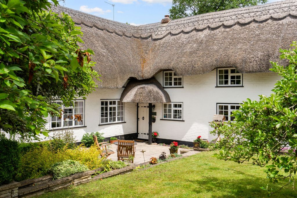 Property photo 1 of 4