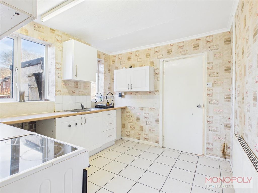 Property photo 2 of 15 Cam04439G0-Pr0232-Still001.Jpg