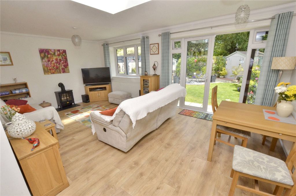 Property photo 2 of 24 Living/Dining Room